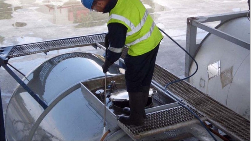 أفضل شركة تعقيم خزانات